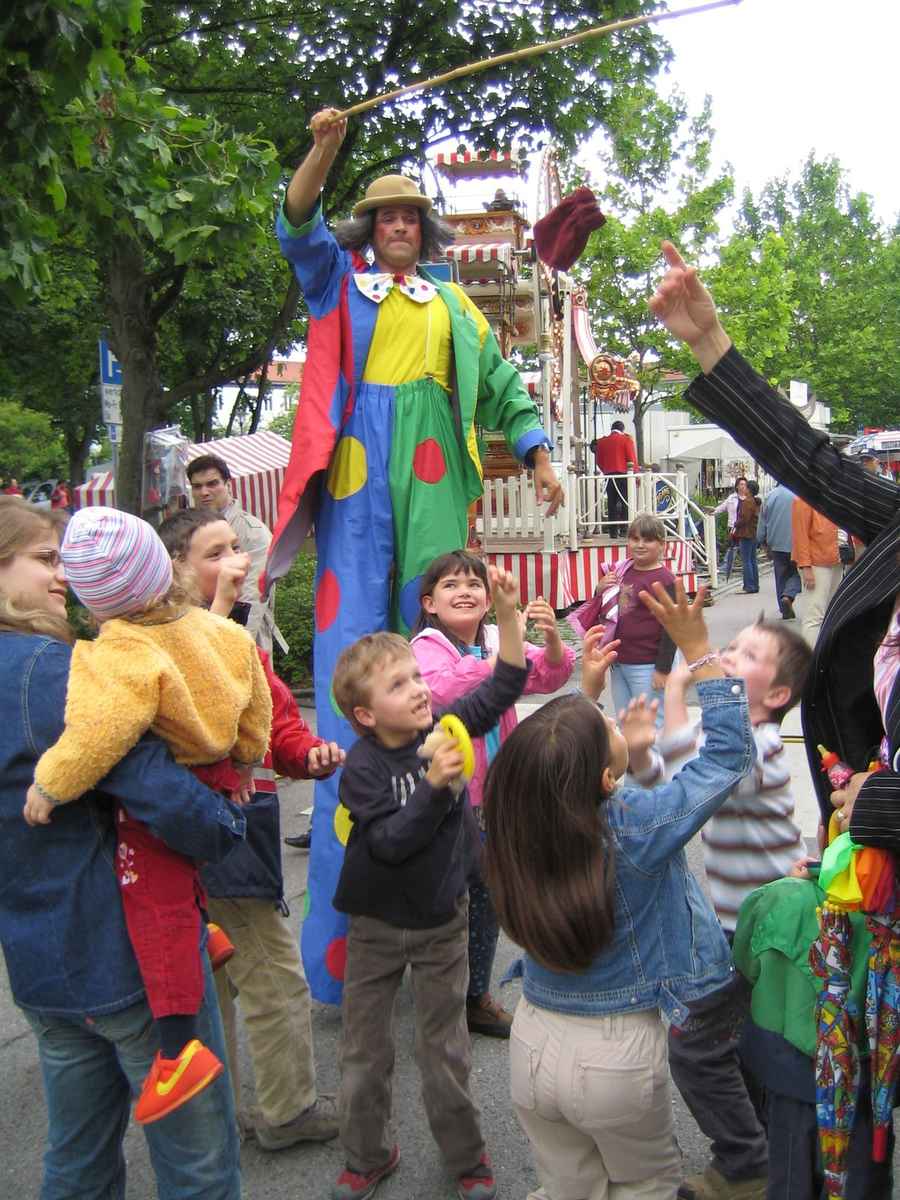 Stelzenclown »Schalk-im-Nack«